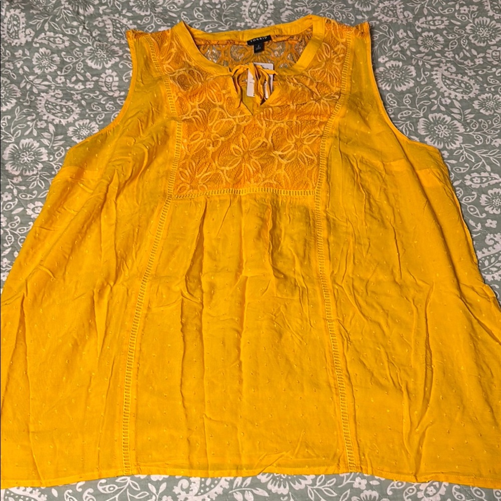 Torrid Sunflower Yellow Lace Sleeveless Blouse Size 2